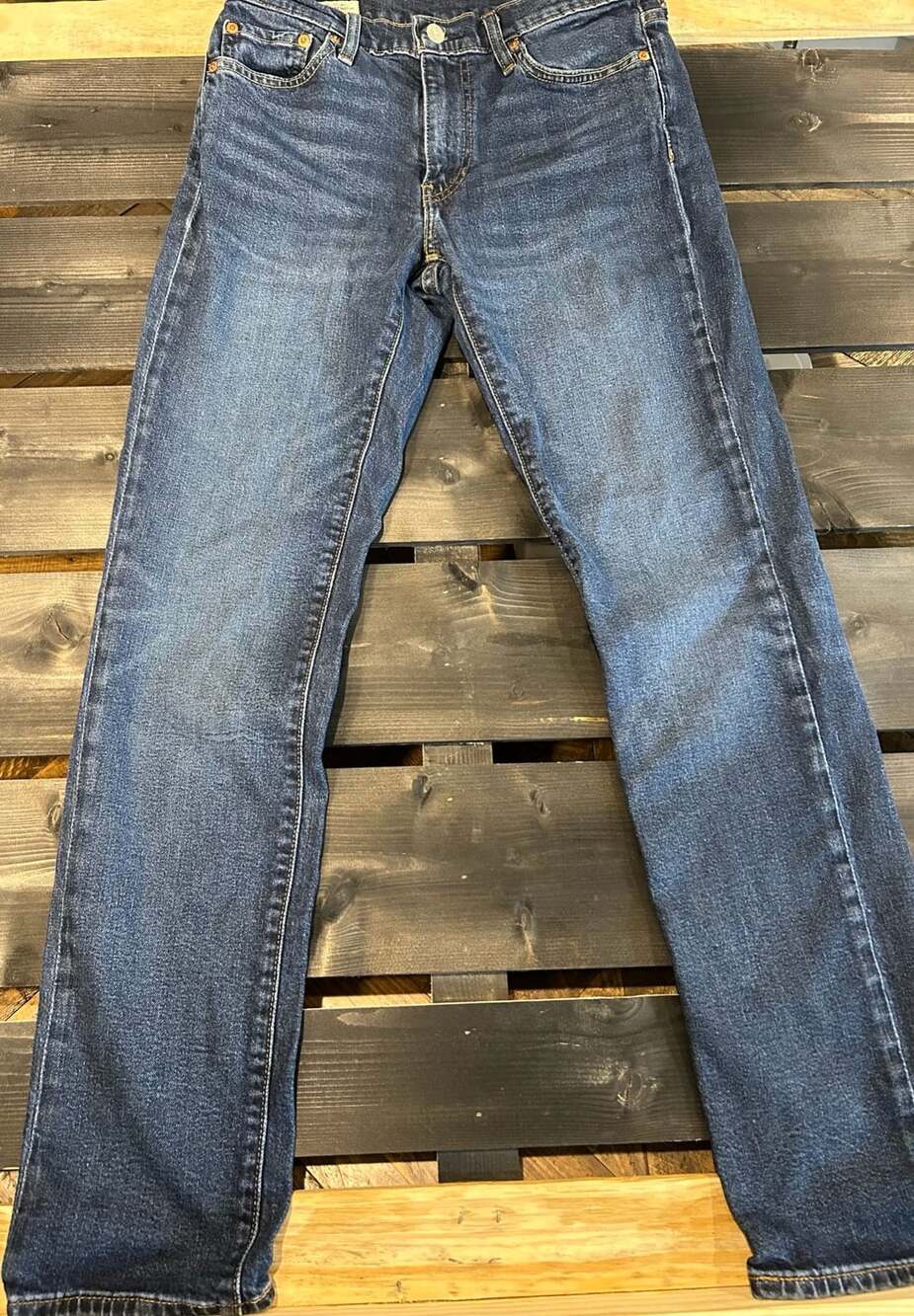 Levi's Premium 511 Slim Fit Jeans in Medium Wash